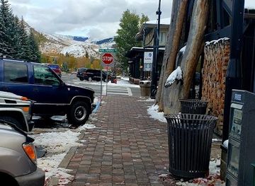 idaho/sun-valley/landmark/wiseguy-pizza-pie