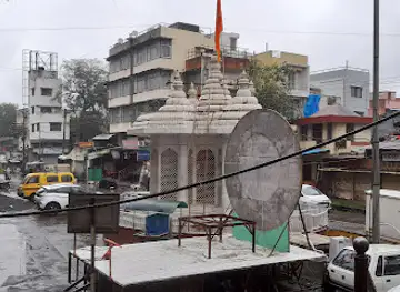 Budha Halwai (Famous Jilebi)