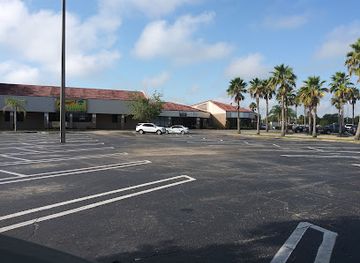florida/sebring/landmark/broken-egg-diner