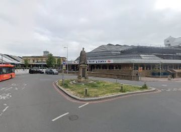 united-kingdom/berkshire/landmark/edward-vii-statue