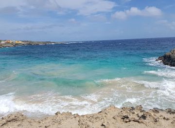 aruba/eagle-beach/landmark/donkey-sanctuary-aruba