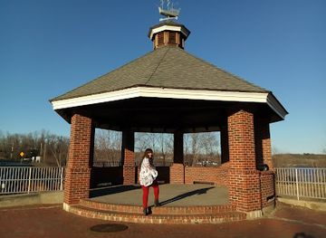 maine/biddeford/landmark/mechanics-park