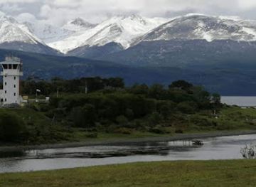 chile/tierra-del-fuego/landmark/yacht-club-micalvi