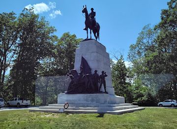 pennsylvania/gettysburg/landmark/north-carolina-memorial