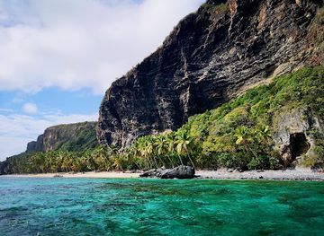 dominican-republic/samana/landmark/playa-fronton