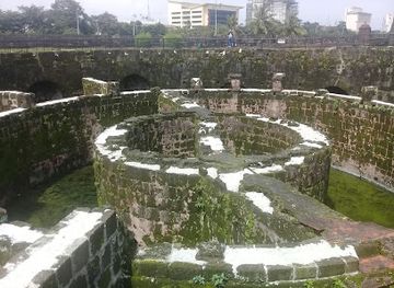 philippines/manila/intramuros/landmark/baluartillo-de-san-jose