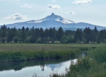 oregon/cascade-range/landmark/mt-washington