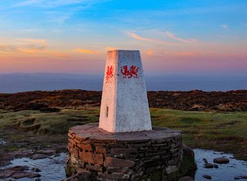 united-kingdom/brecknockshire/landmark/hay-bluff