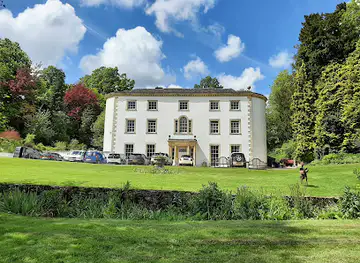 Cerney House Gardens