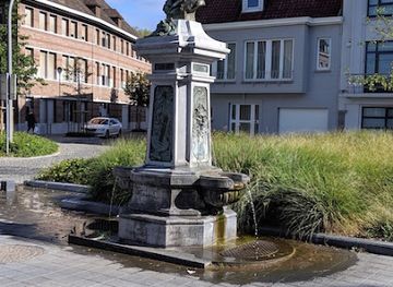 belgium/tournai/landmark/adolphe-leray-fountain