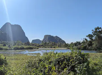Tham Nong Pa Fa (ถ้ำหนองปลาฝา)