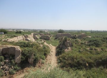 tajikistan/khatlon-region/landmark/buddhistic-cloister-of-ajina-tepa