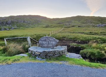 ireland/beara-peninsula/landmark/priest-s-leap