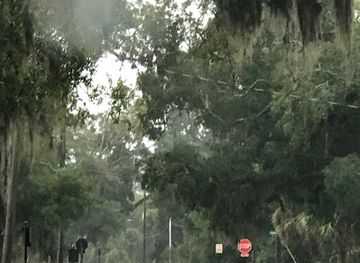 florida/north-florida/landmark/river-road-historic-district