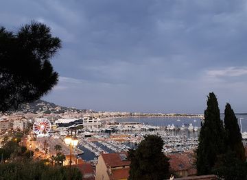 france/cannes/landmark/cannes-sign