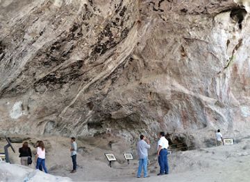 el-salvador/western-region/landmark/gruta-del-espiritu-santo