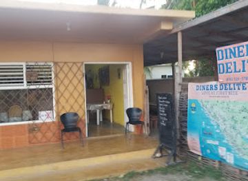 jamaica/treasure-beach/landmark/diner-s-delight