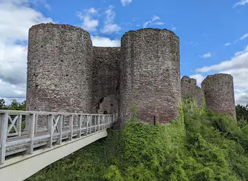 Y Castell Gwyn / White Castle