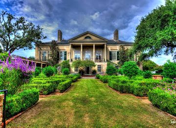 louisiana/new-orleans/landmark/longue-vue-house-gardens