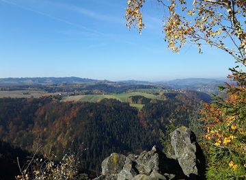 czechia/jizera-mountains/landmark/prirodni-rezervace-udoli-jizery-u-semil-a-bitouchova