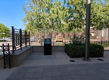 california/temecula/landmark/jimmy-moore-memorial-monument