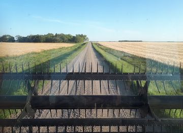 canada/prairies/landmark/fenek-farms