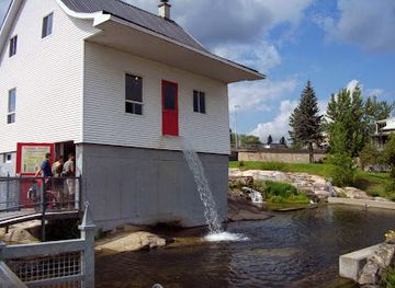 canada/saguenay-lac-saint-jean/landmark/le-musee-de-la-petite-maison-blanche