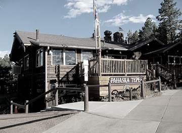colorado/central-colorado/landmark/the-buffalo-bill-museum-and-grave
