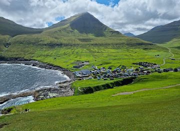 faroe-islands/hvalvik/landmark/gjogv-natural-harbour