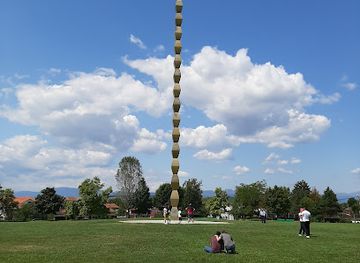 romania/oltenia/landmark/the-infinite-column