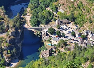 france/gorges-du-tarn/landmark/le-saltadou-panorama-du-cirque-de-saint-chely-du-tarn