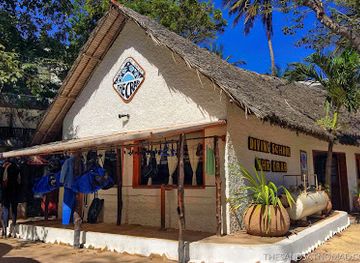kenya/diani-beach/landmark/diving-the-crab-kenya-s-best-scuba-diving-centre