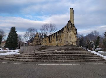 romania/baia-mare/landmark/queen-maria-municipal-park