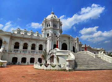 india/agartala/landmark/ujjayanta-palace