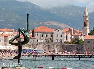 montenegro/budva/landmark/mogren-2-beach