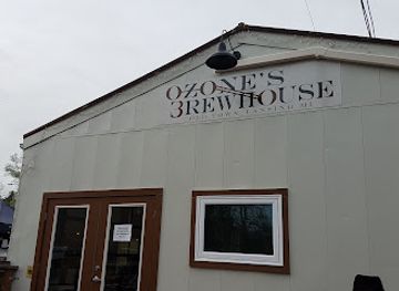 michigan/lansing/landmark/ozone-s-brewhouse