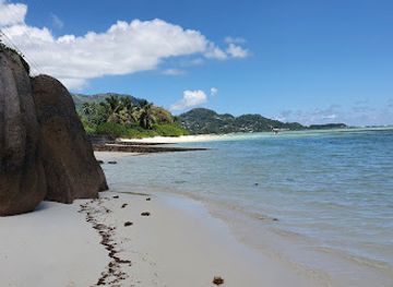 seychelles/denis-island/landmark/takamaka-rum-distillery