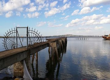 uruguay/east-coast/landmark/montevideo-bay