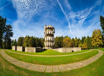 bosnia-and-herzegovina/krajina/landmark/monument-to-the-revolution-mrakovica-spomenik-slobode