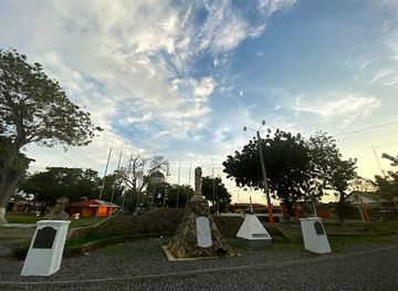 costa-rica/puntarenas/landmark/monumento-a-juan-rafael-mora-y-jose-maria-canas