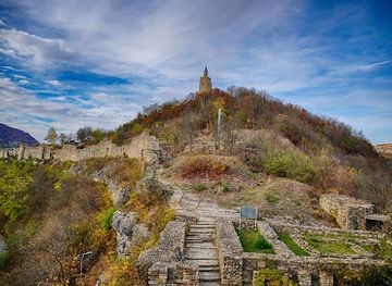 bulgaria/southeast-bulgaria/landmark/tsarevets-fortress