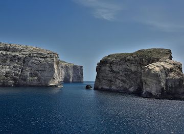 malta/hondoq-bay/landmark/bazilika-tal-madonna-ta-pinu-mill-gharb