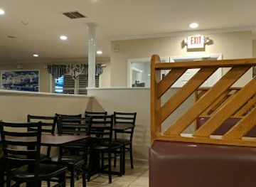 connecticut/danbury/landmark/mykonos-restaurant-pizzeria