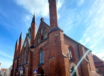 germany/lubeck/landmark/hospital-of-the-holy-spirit