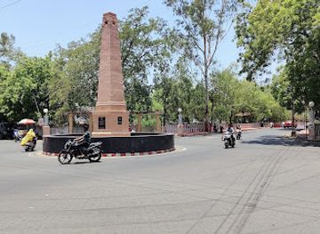 india/jabalpur/civil-lines/landmark/yadgar-war-memorial