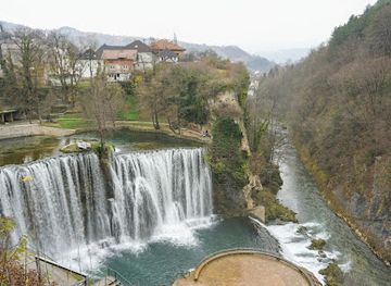 bosnia-and-herzegovina/herzegovina/landmark/info-bosnia-tours