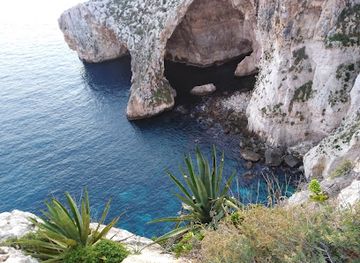 malta/blue-grotto/landmark/wied-il-bassasa
