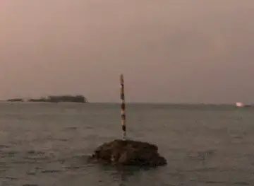 Gdh.Thinadhoo light house (Neru)