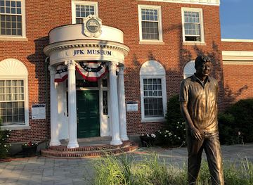 massachusetts/hyannis/landmark/john-f-kennedy-hyannis-museum