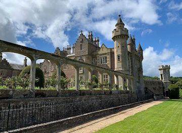 united-kingdom/roxburghshire/landmark/abbotsford-the-home-of-sir-walter-scott